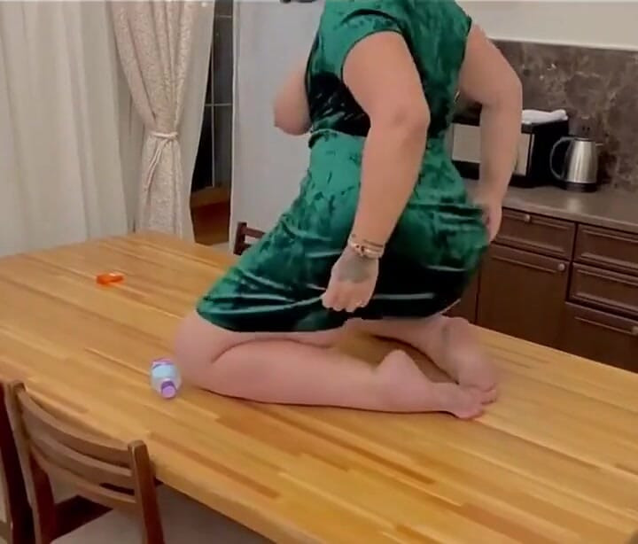 Hot Dancing and Masturbation of Pussy and Anal on the Table, Big Ass