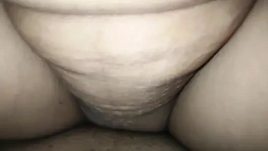 Tinny neha ilk kez prezervatifin içine boşalıyor Hintli hintli seks