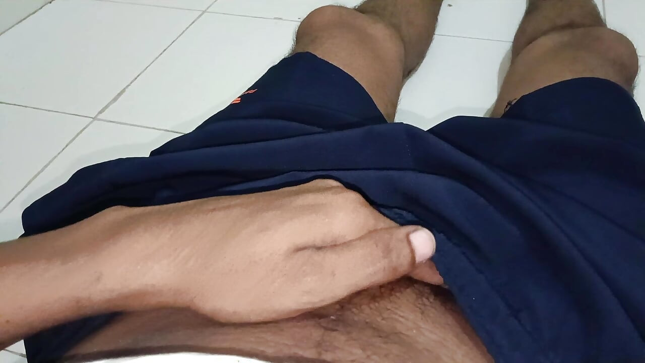 Indian hot boy manoj morning time solo maturing