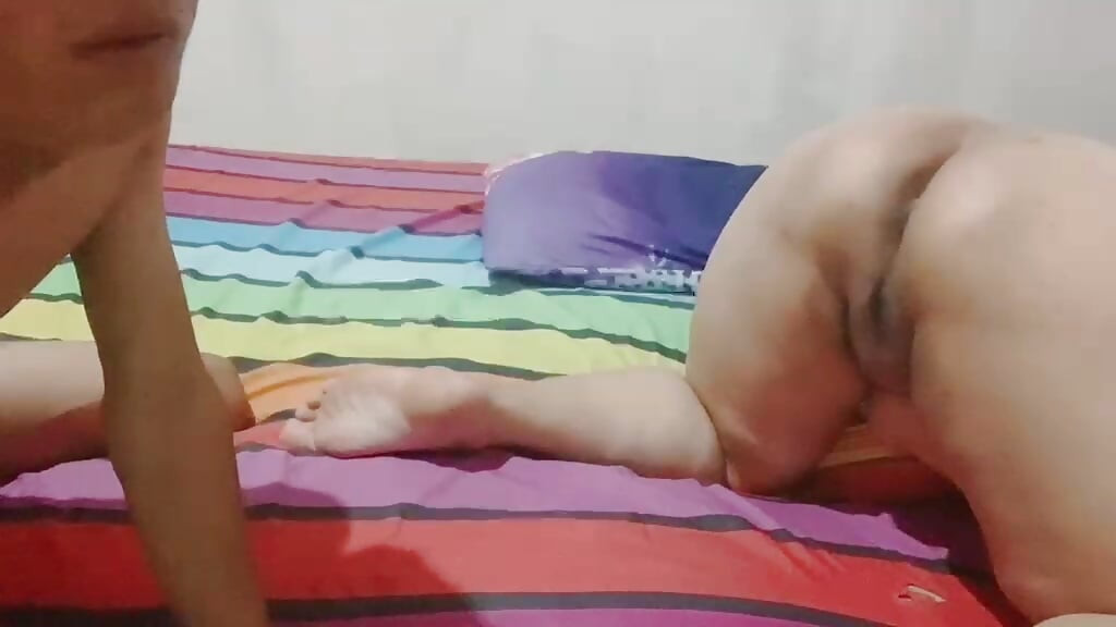 Licking super cute pussy