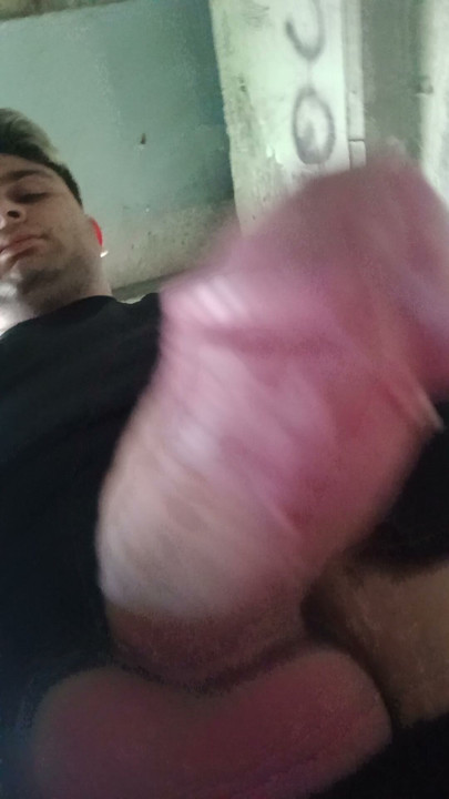 While running in nature, a river, I filmed the video through my phone, personally I am the one in the video
