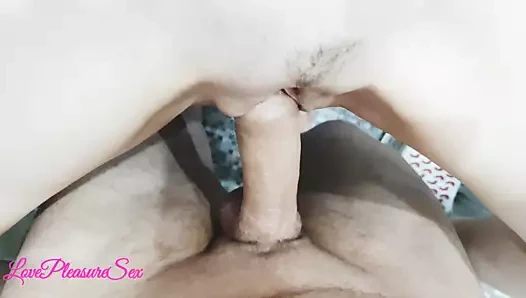 Seks fantastis di spa sampai muncrat di dalam