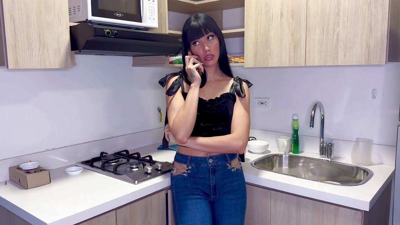 Her şeyi düzelten adamla sikişiyorum