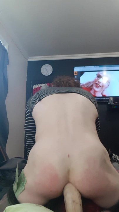 Tranny slut riding dildo