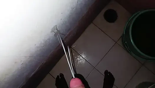 Banyoda canlı solo mastrubation