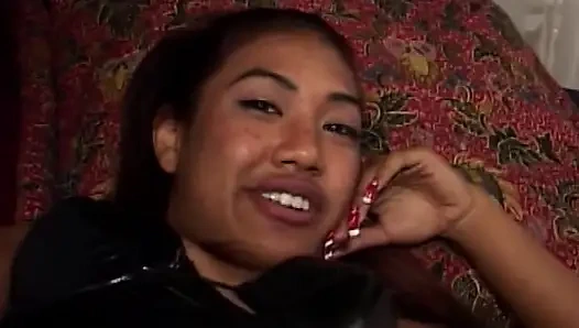 Verführerische Trans-Abenteuer im Bett