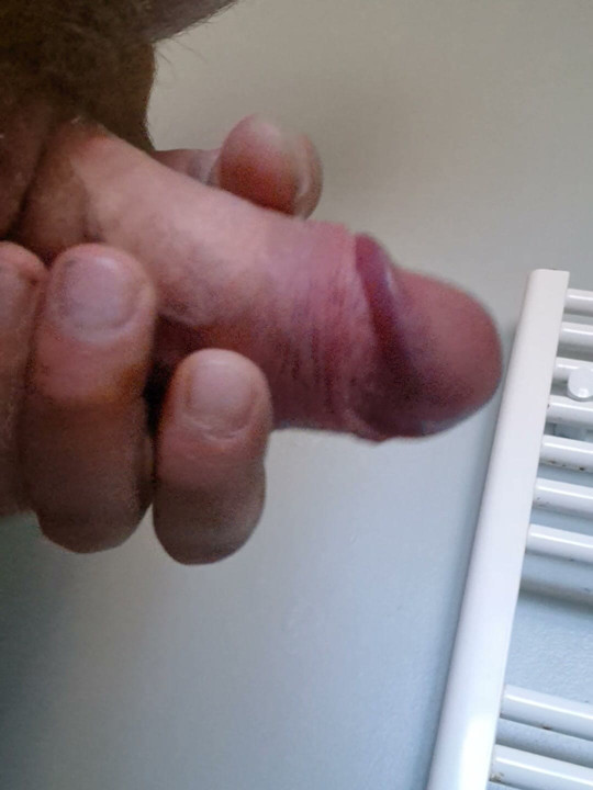 Agak horny