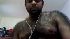 Fur covered guy fron India on cam, no cum