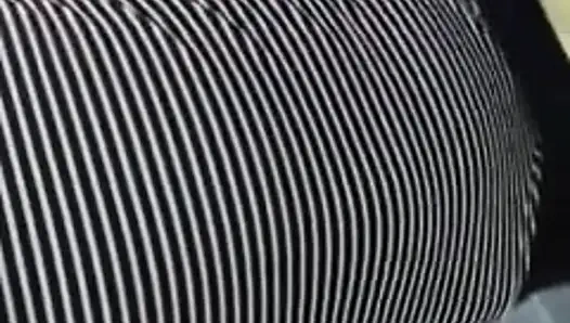 Fabi miss hot- dürtüye dayanamıyorum ve sonunda banyoya geliyorum