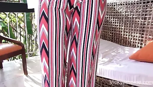 Magic Pants!? Big Titted Star Vicky Vette Gets A Load!!