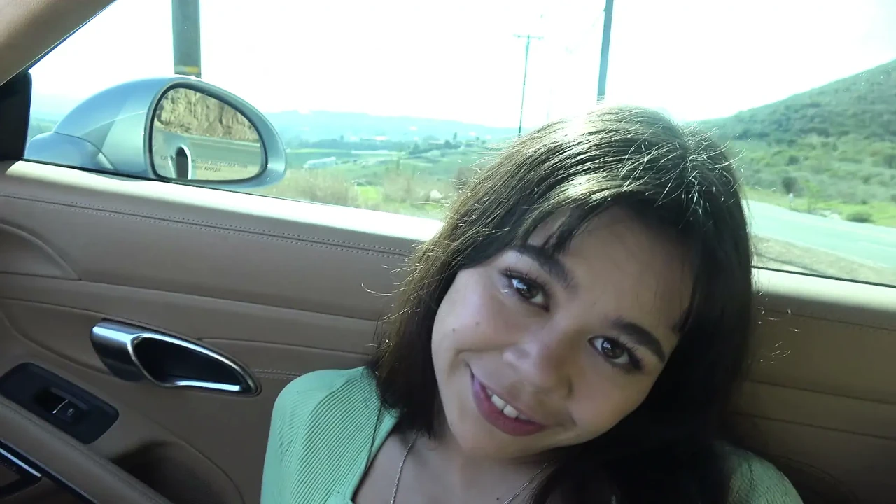 Brianna Arson Cute Amateur Hawaii Roadhead POV Plays With Pussy Sucks Cock