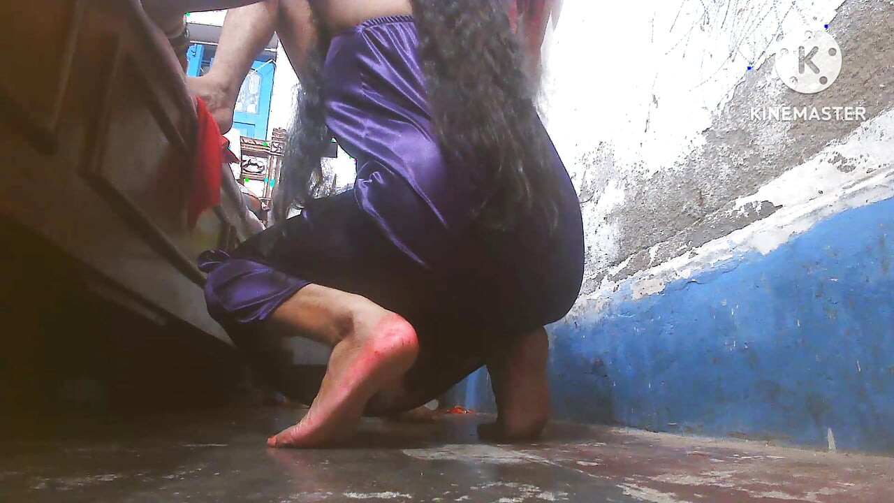 Cô giáo người nước ngoài gợi cảm và video sex sinh viên