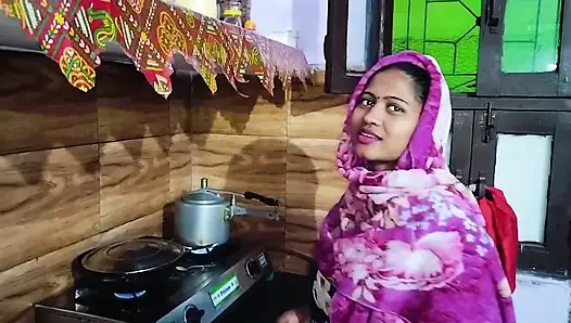 I Fuck My Indian Desi Mausi While No One Is in Home