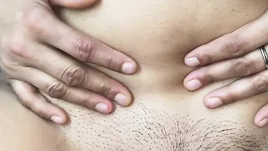 Bhabhi ki chut se pani nikal diya