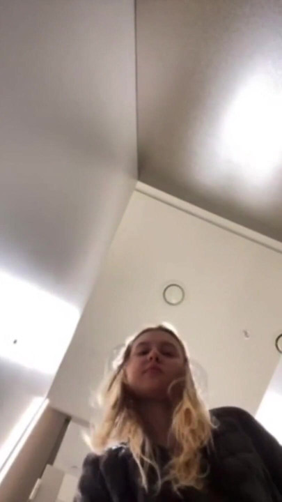 Jucielussie teasing u in the locker room | Clip 1