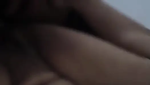 Я только что приоделась немножко... Только для меня... или, возможно, что ты думаешь?