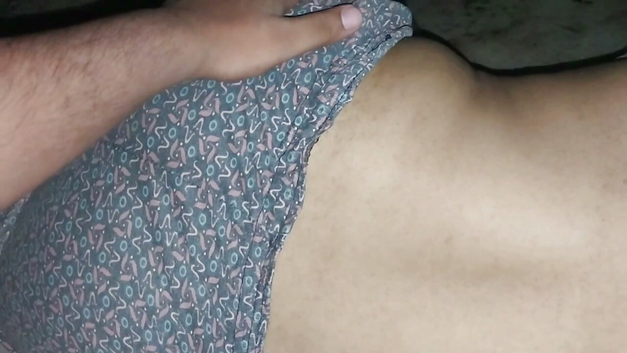Tentațiile corpului Bhabhi