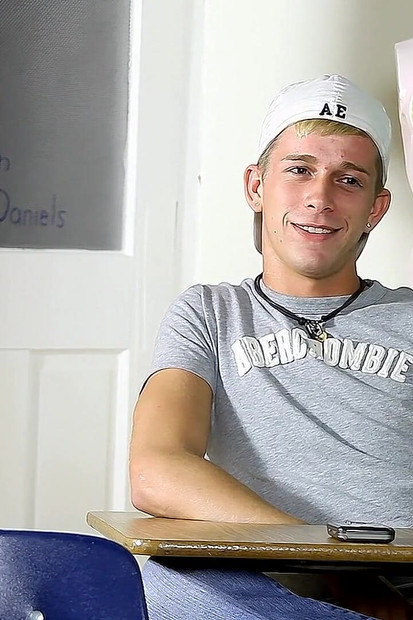 Party Guy Kayden Daniels Oozes Sex Appeal