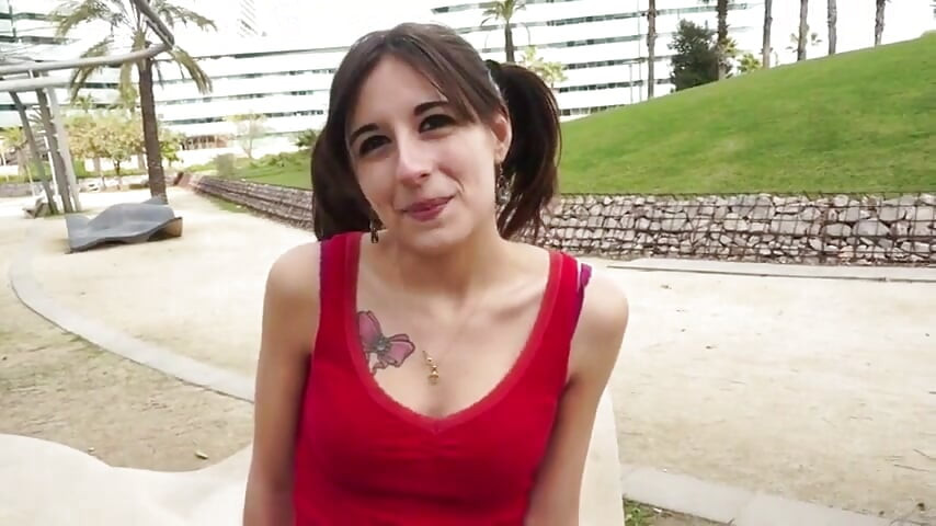 Cute teen loves eating cum
