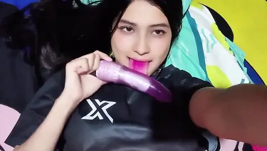 Rekaman seks asli tetanggaku suka berbagi istrinya