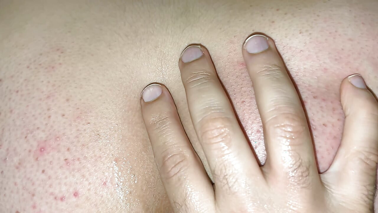Con đĩ Saudi bị đụ từ bộ ngực to của cô ấy