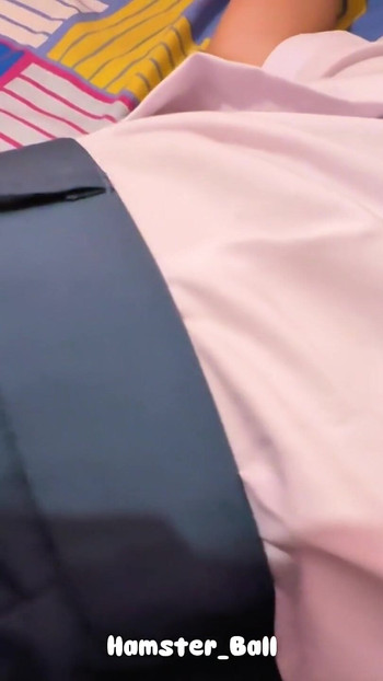 Video viral gadis SMA lagi asik ngocok kontol gurunya sendiri - pov