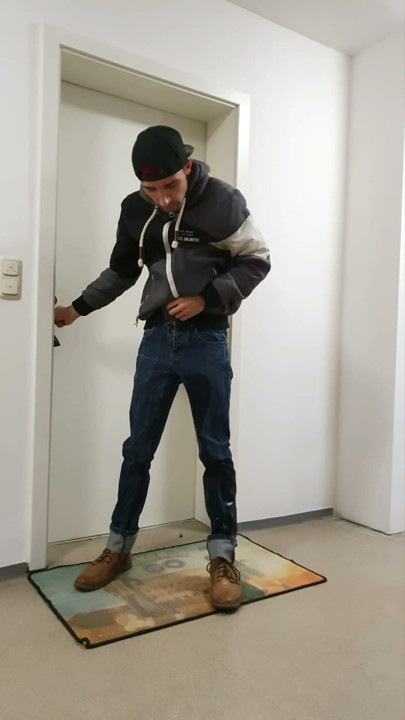 Shit everyday life | Clip 1