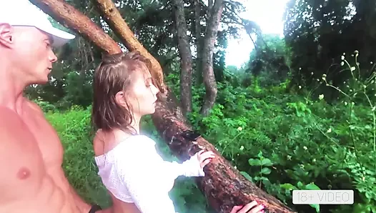 UNEXPECTED RAIN IN A PUBLIC PARK PUSHED US TO EXTREME ACROBATIC ASSFUCK
