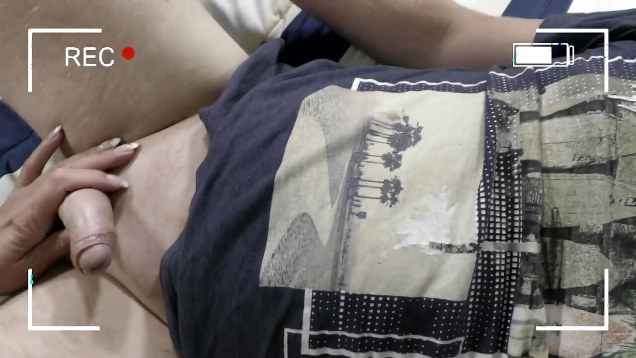 Big titted MILF in stockings fucks her bald man after casting