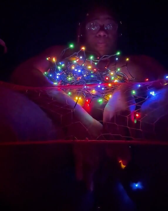 Ebony BBW onanerer juleudgave