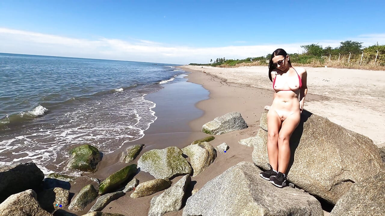 Let Your Hot Cream Squirt Into My Mouth!