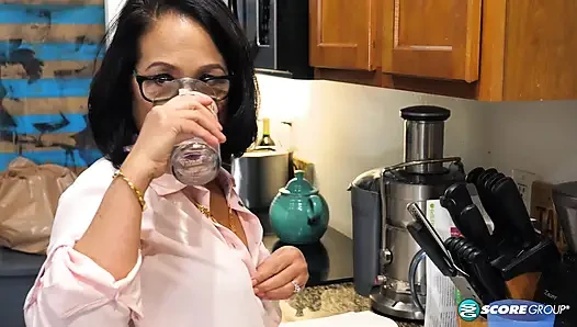 DP'd by her step-son and his buddy!