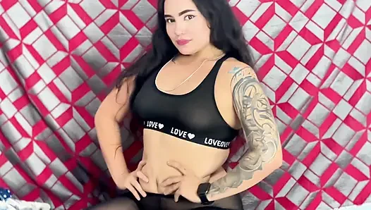 Viral 2026! DJ eksibisualis kitty masturbasi dengan lingerie hitam sampai lantai basah 🚨