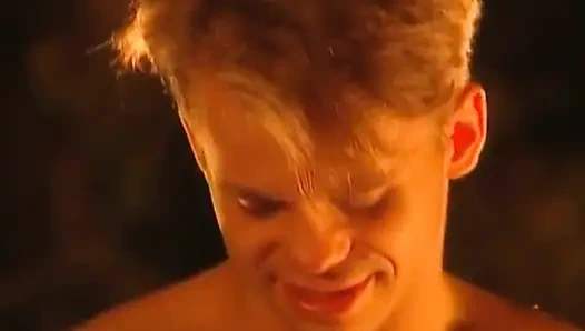 Draußen muschi lecken und tief stoßen bis nass