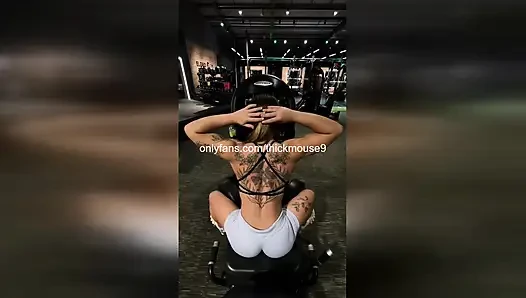 Gadis tiktoker dientot sama penggemarnya di live streaming insta