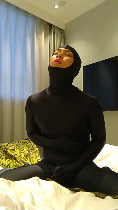 Japanese crossdresses masturbate wearing open face zentai | Clip 1
