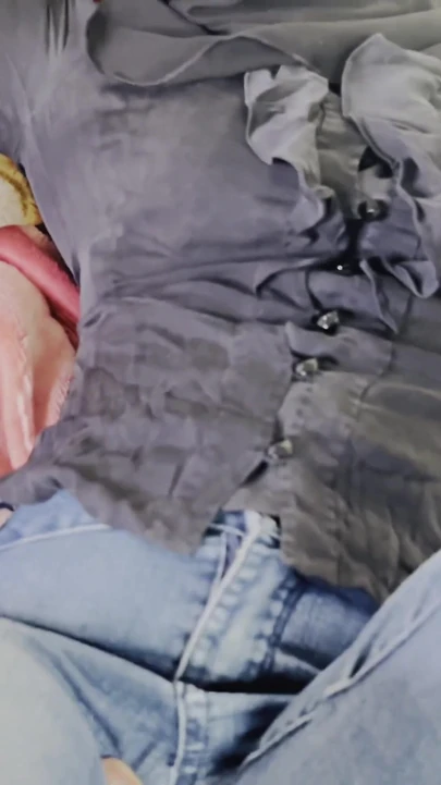 Momento memorável de "Desi jovem proprietária abandonado por inquilino Indiano inquilino garoto jovem proprietária hindi voz vídeo de sexo"