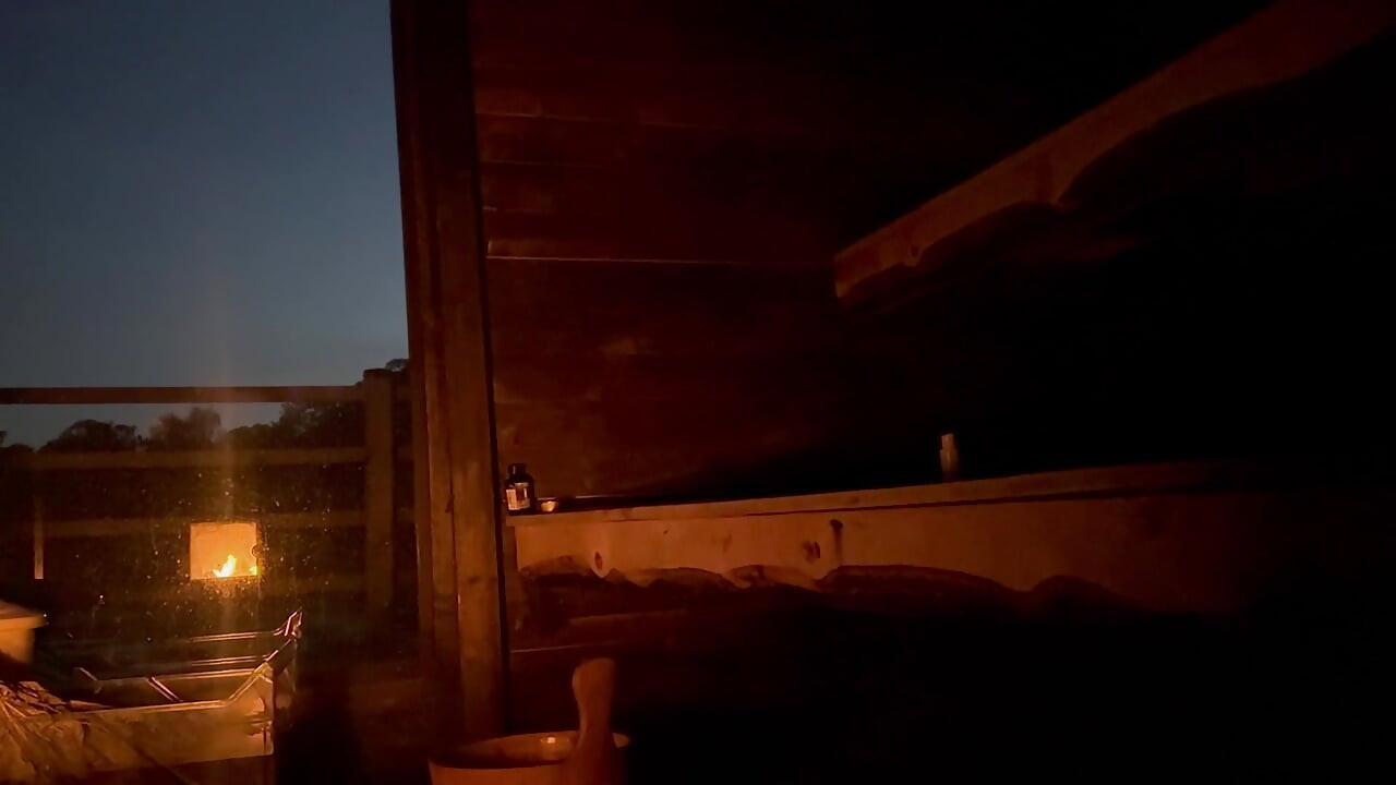 Tesão na minha sauna