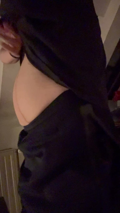 Showing ass