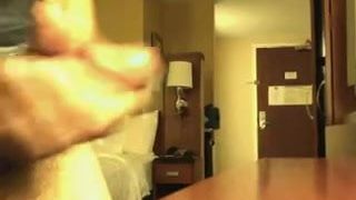 Masturbando pau cortado no hotel