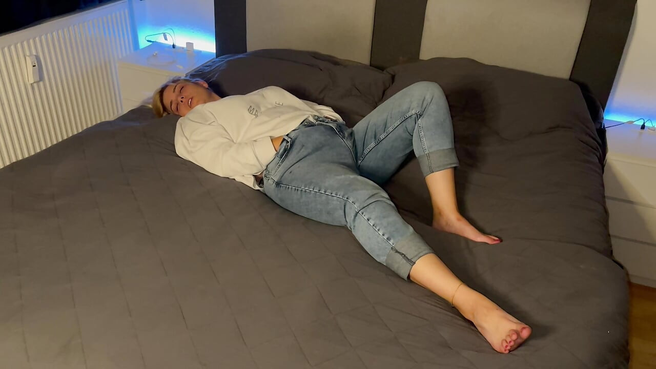 Masturbation in the head cinema multiple orgasms satisfyer fingering wet on bed clitoris rubbing solo voice Time for me