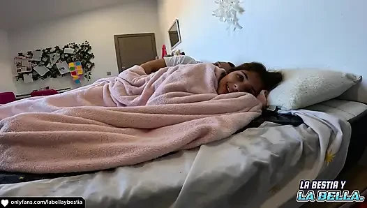 I Go From Watching Netflix with My Stepbrother to Fucking Hard and Delicious with Cum on Buttocks Ho