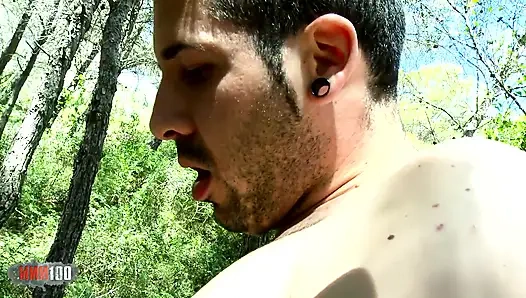 Edepsiz orta yaşlı seksi kadın taze yarak arıyor