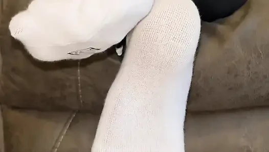 Silent Sock Tease - Ivys Feet - Footivities