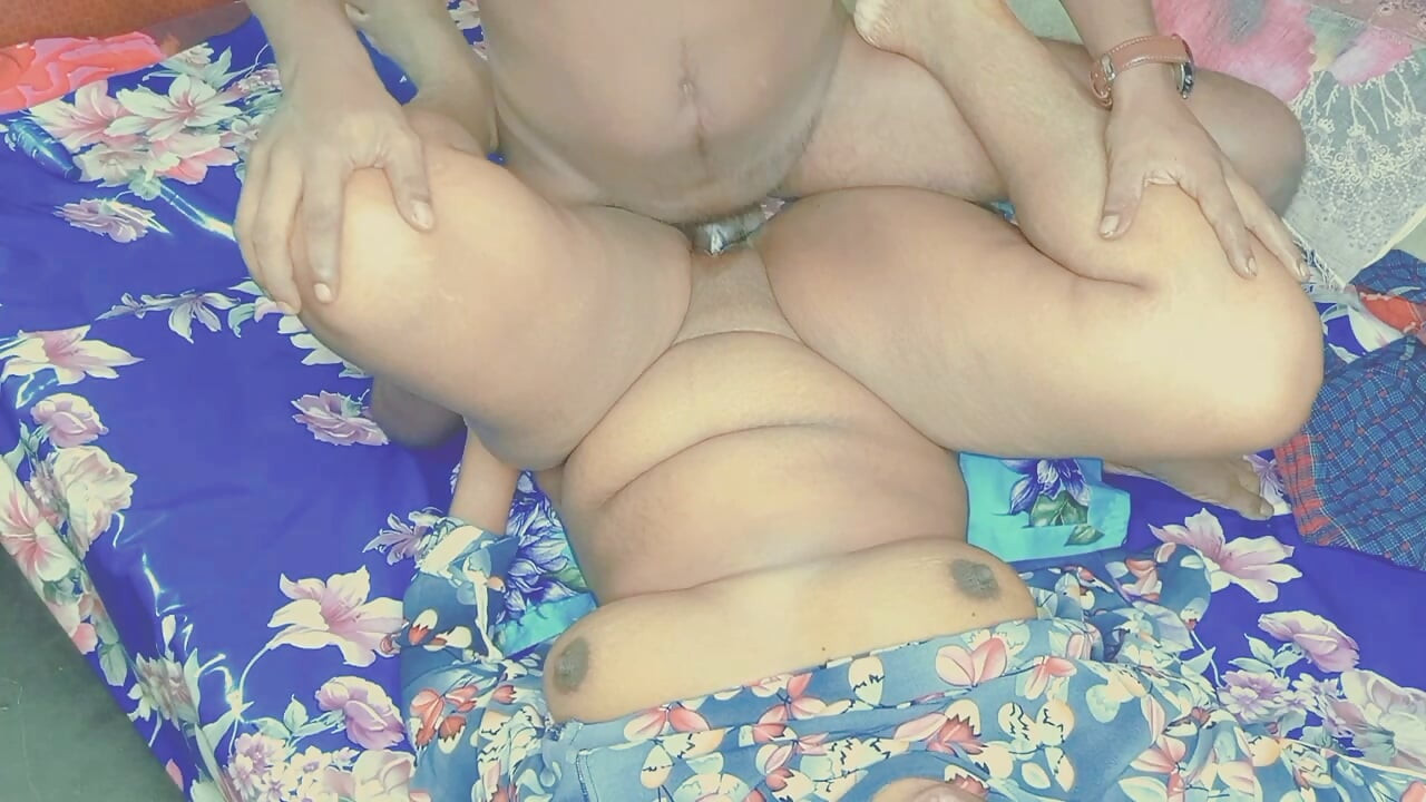 I gave oil massage to my wife's friend. She was very happy to see my big fat wife.