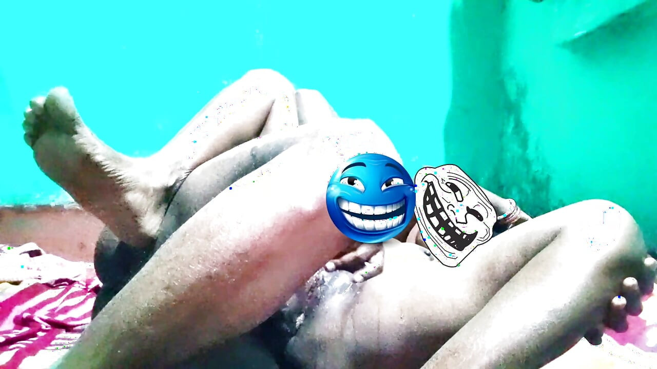 Kala lund Kala chut ka mut ki dhar se chudai