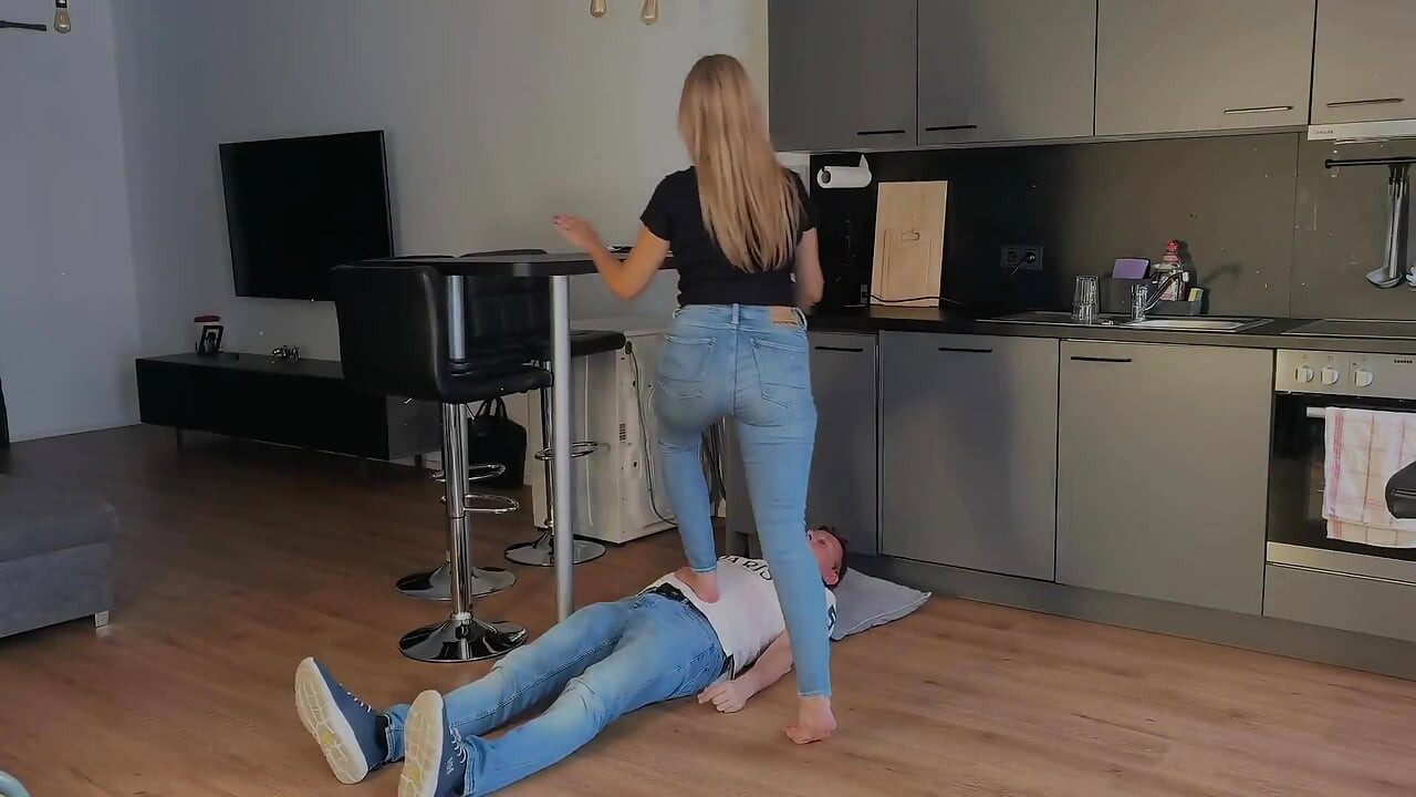 Pisando descalça
