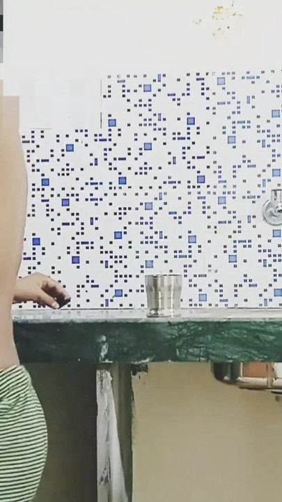 "Sessiz modda mutfak seks videosu xxx video| Hintli seks videosu|Indian Videos"