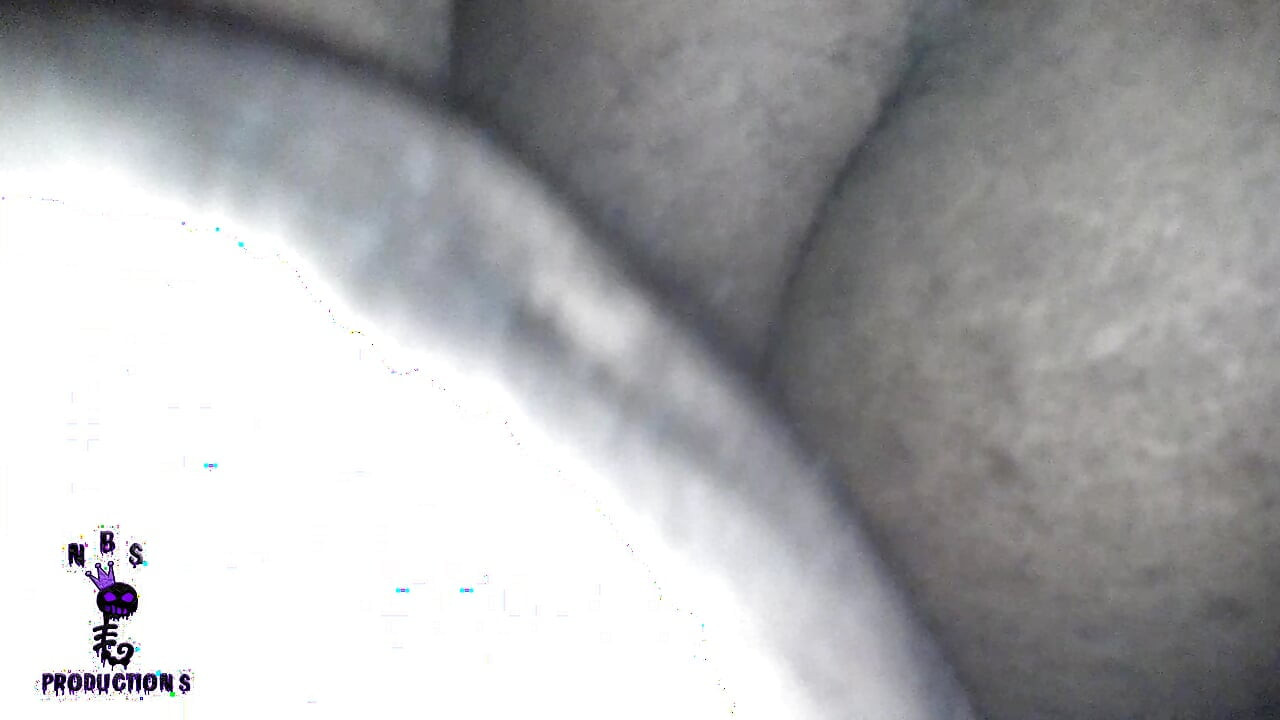 Nhà lai tạo da đen 111