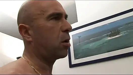 Yetişkin çift büyük yarak emiyor